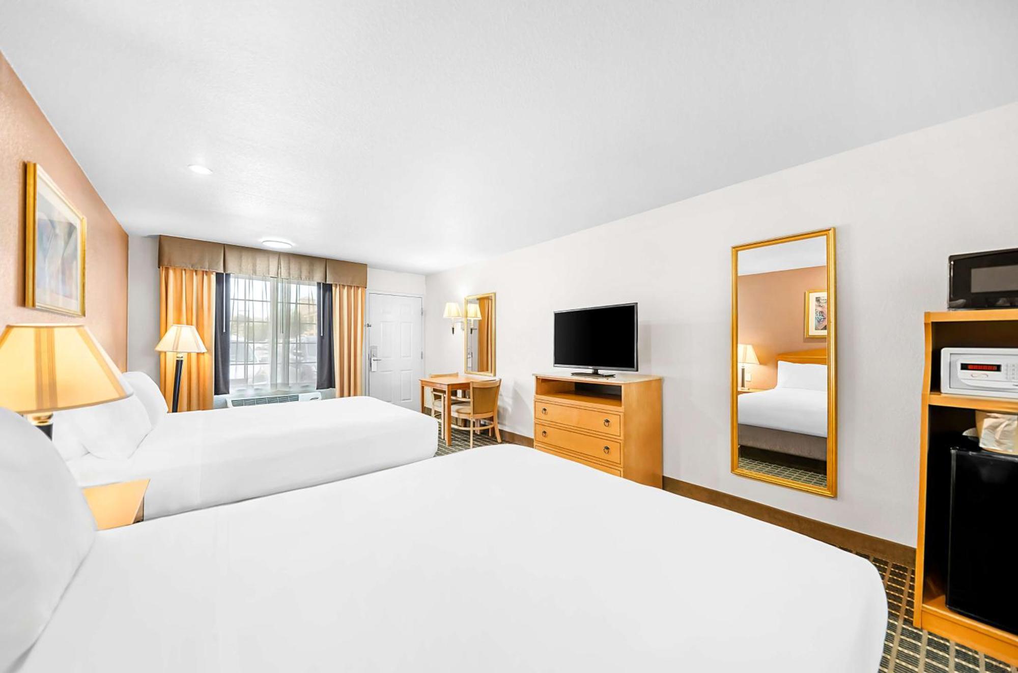 Surestayplus Hotel By Best Western San Jose Central City Buitenkant foto